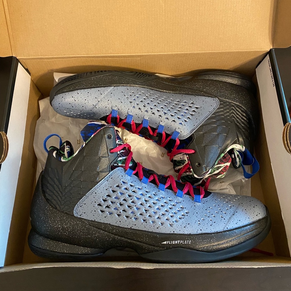 Jordan Melo M11 - Men’s Size 12